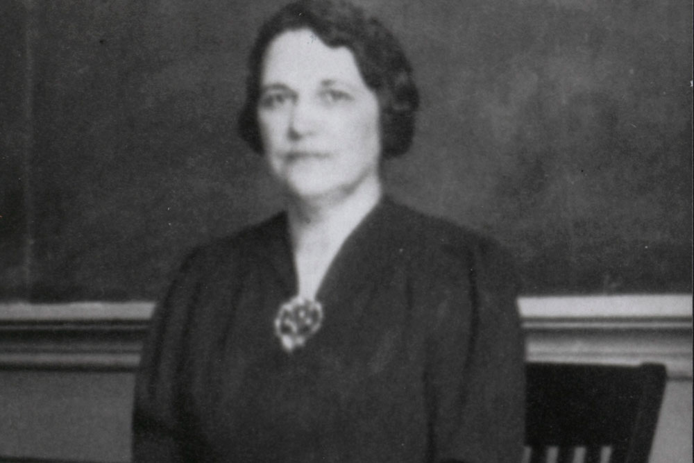 Louise Oates, first Cabaniss Chair 1928