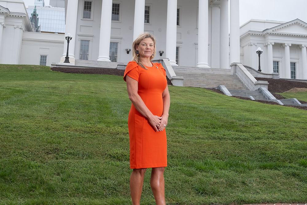 Shelly Smith outside the Virginia capitol building