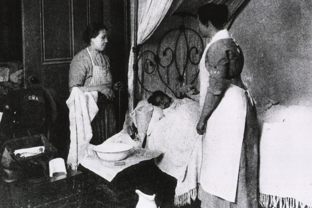District nurse in Boston 1918
